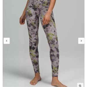 Lululemon align high rise size 8 radial tie dye mauve